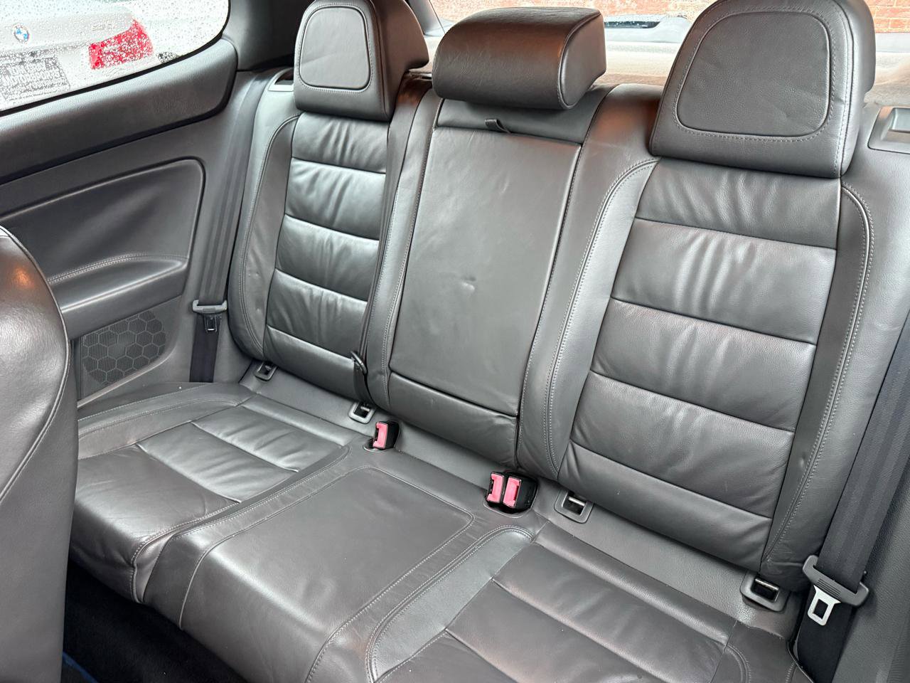 Used 2008 Volkswagen R32 AWD/4WD image 7