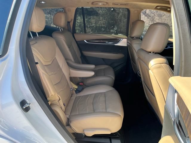 Used 2023 Cadillac XT6 Sport w/ Platinum Package AWD/4WD image 18