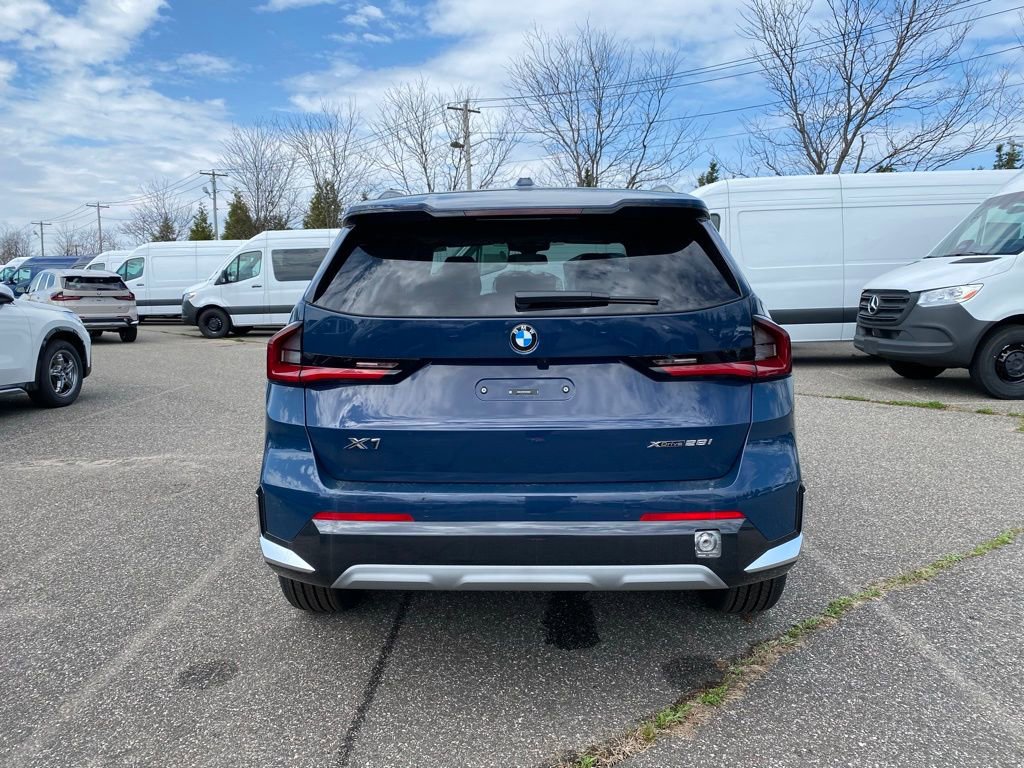 New 2026 BMW X1 xDrive28i w/ Technology Package image 3