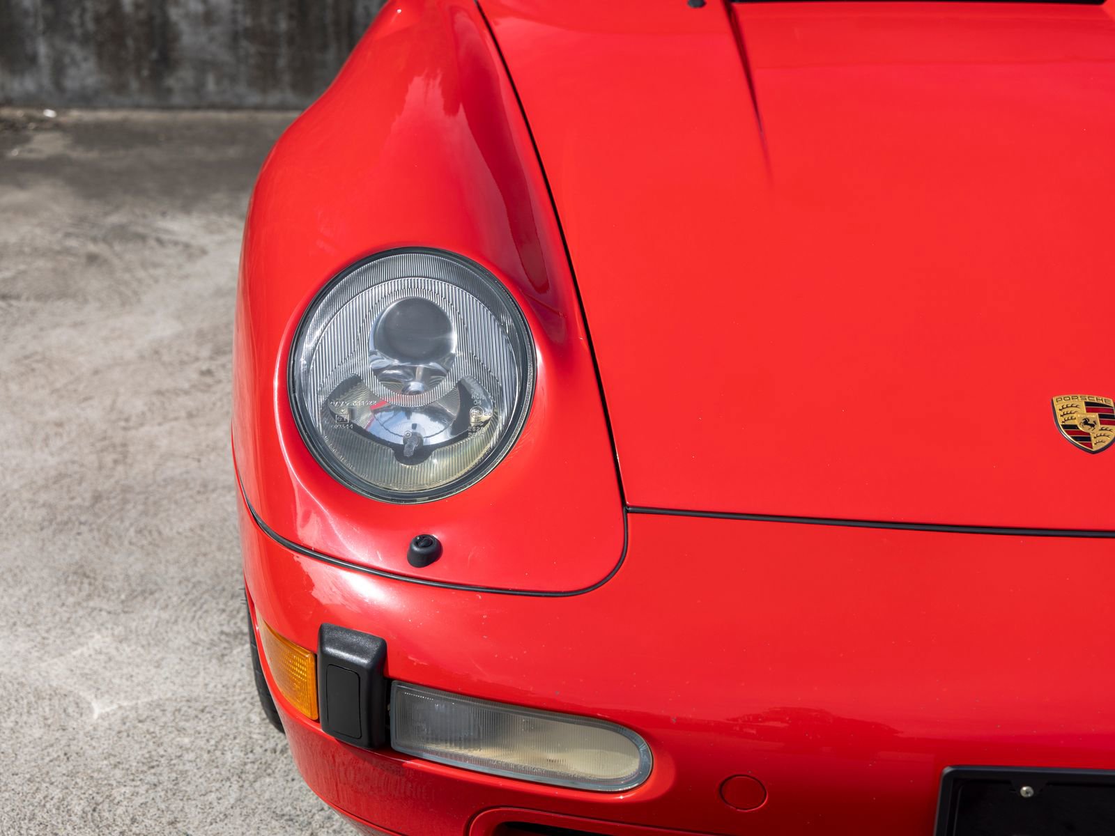 Used 1997 Porsche 911 Carrera RWD image 14