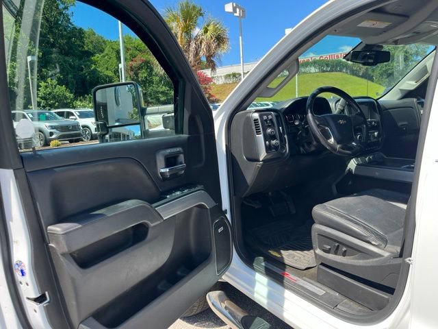 Used 2017 Chevrolet Silverado 2500 LTZ w/ Duramax Plus Package AWD/4WD image 4