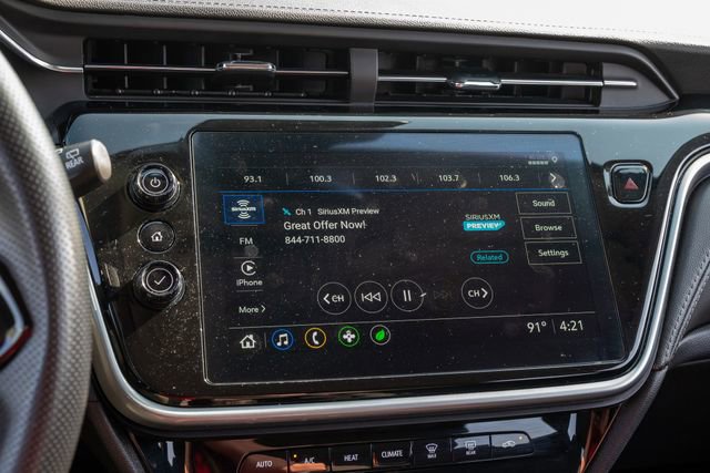 Used 2023 Chevrolet Bolt EUV LT FWD image 16