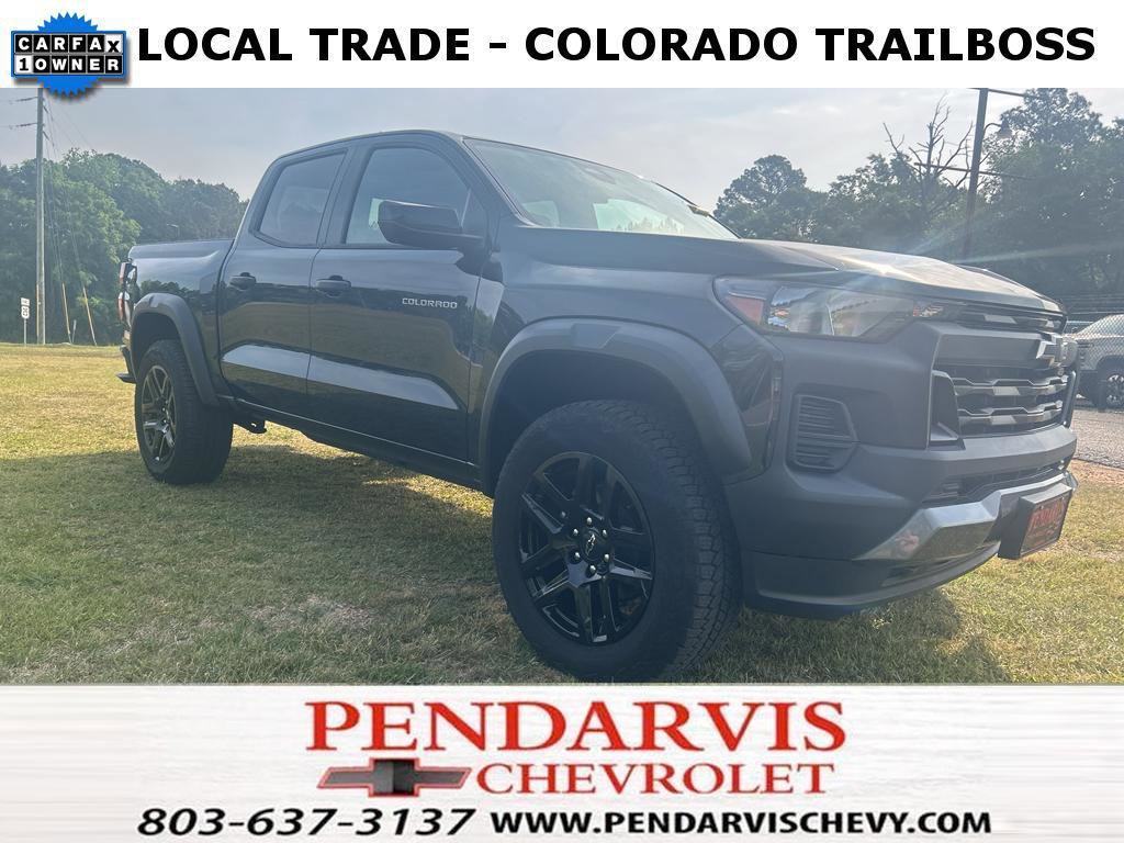 Used 2024 Chevrolet Colorado Trail Boss w/ Technology Package AWD/4WD image 1