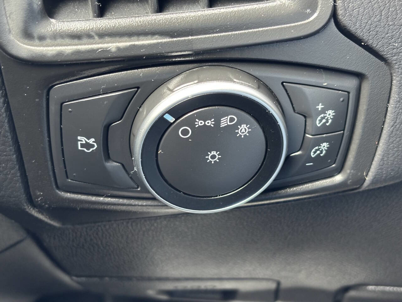 Used 2017 Ford Focus SE image 19