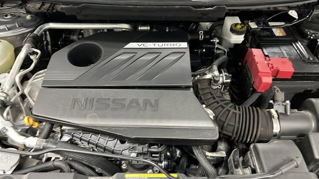 Used 2023 Nissan Rogue SV image 27