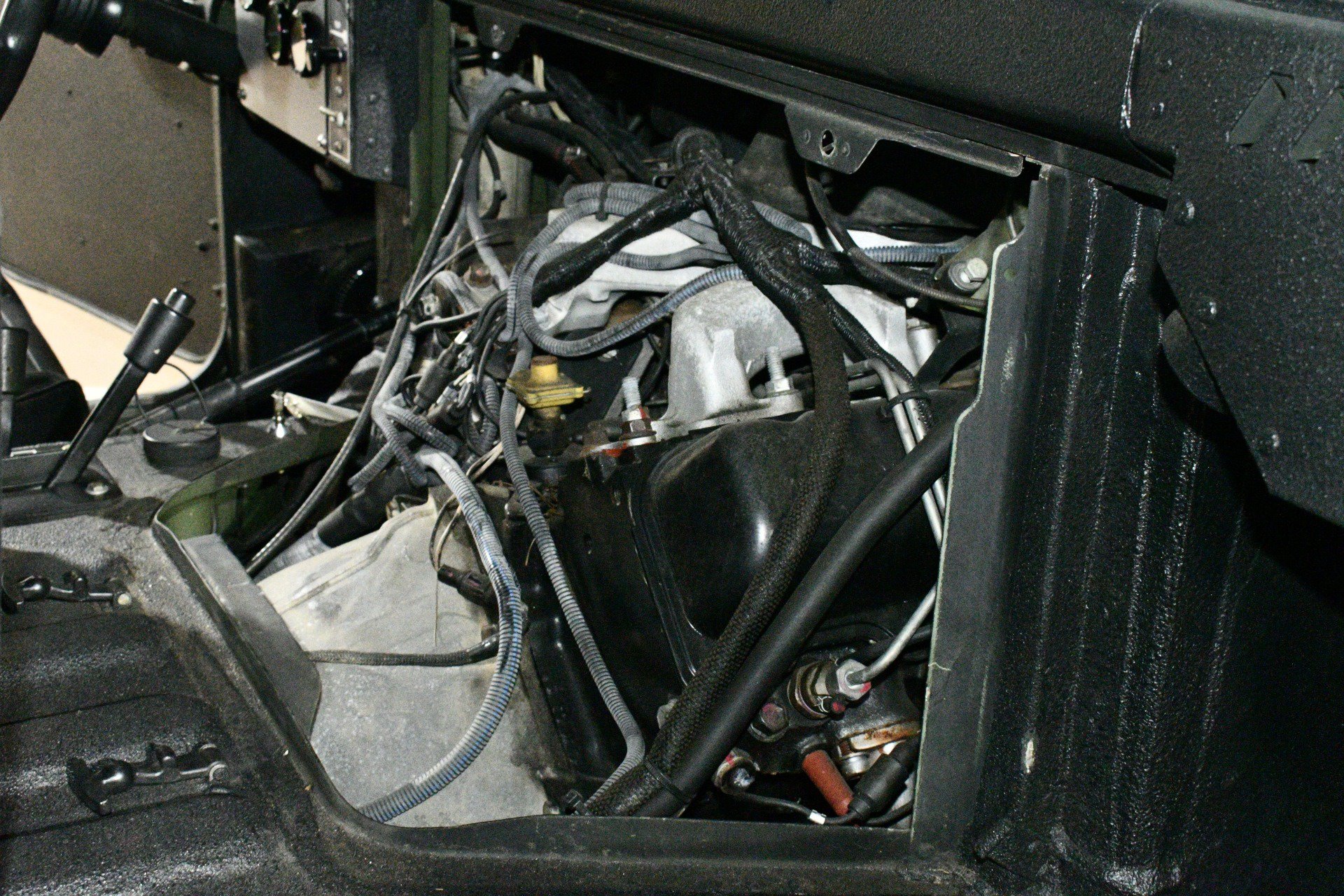 Used 1990 HUMMER H1 image 32