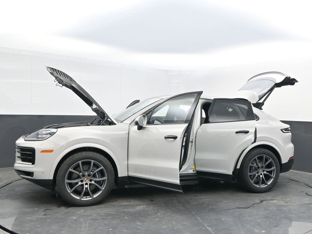 New 2025 Porsche Cayenne Coupe image 47