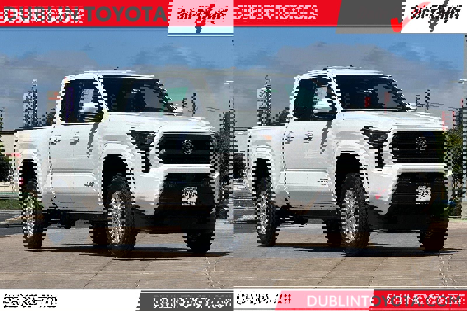 New 2025 Toyota Tacoma SR5