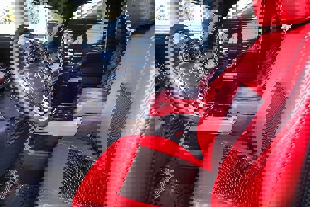 Used 2022 Ford F250 Lariat w/ Tremor Off-Road Package image 19