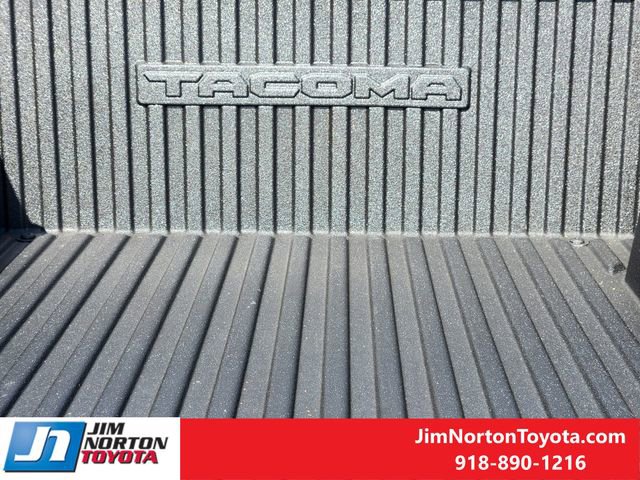 Used 2024 Toyota Tacoma TRD Off-Road image 32