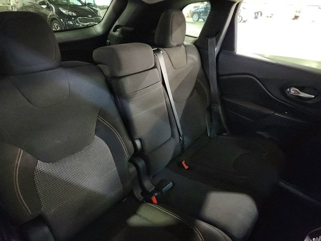 Used 2016 Jeep Cherokee 75th Anniversary image 23