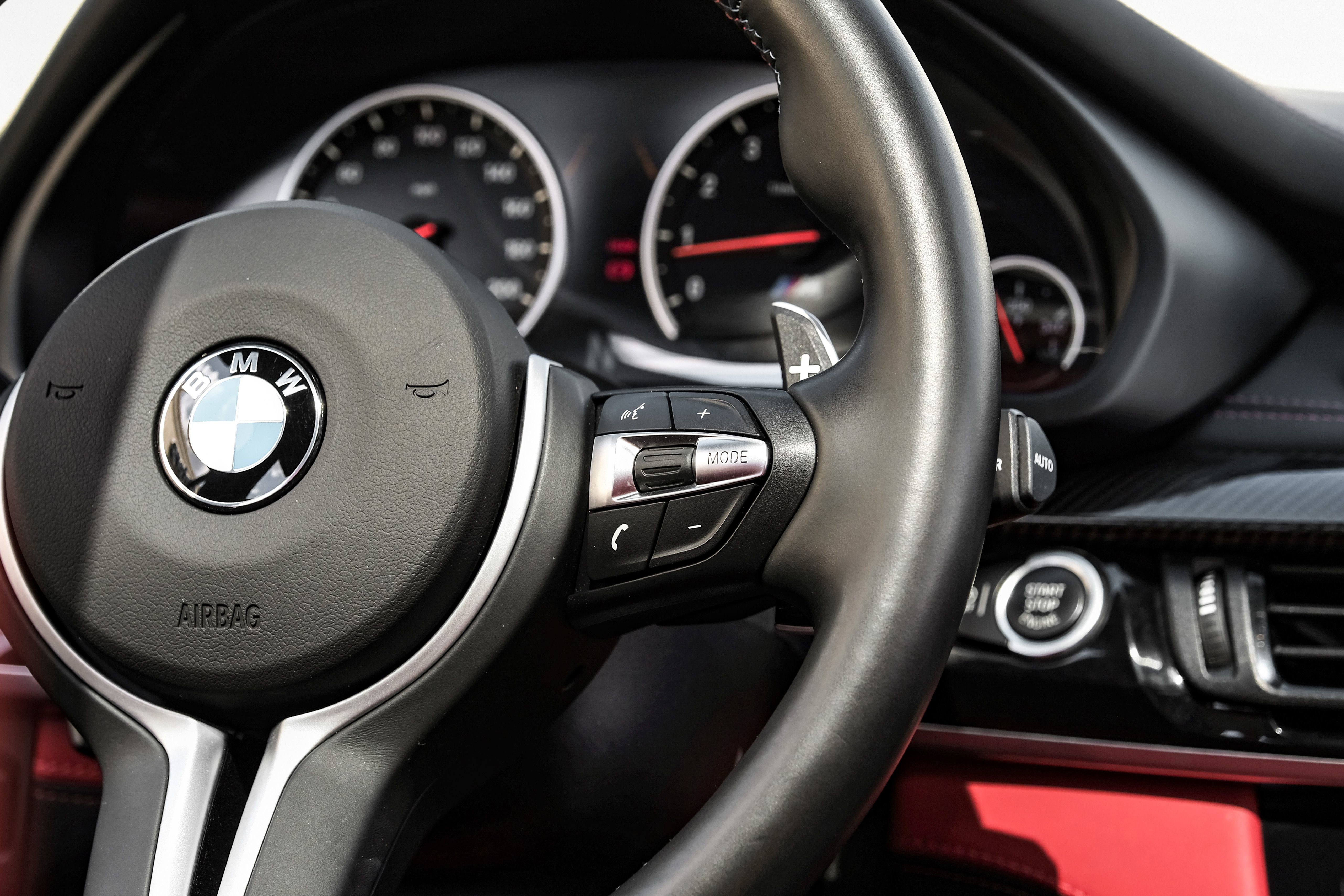 Used 2017 BMW X5 M image 17