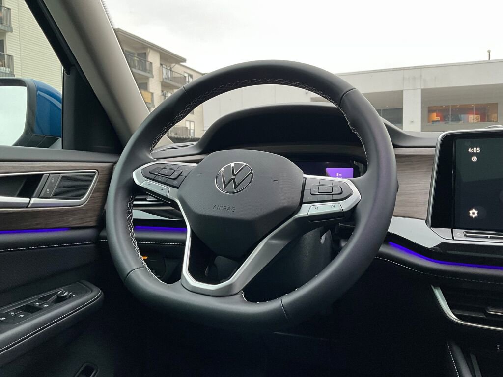 New 2025 Volkswagen Atlas SEL image 24