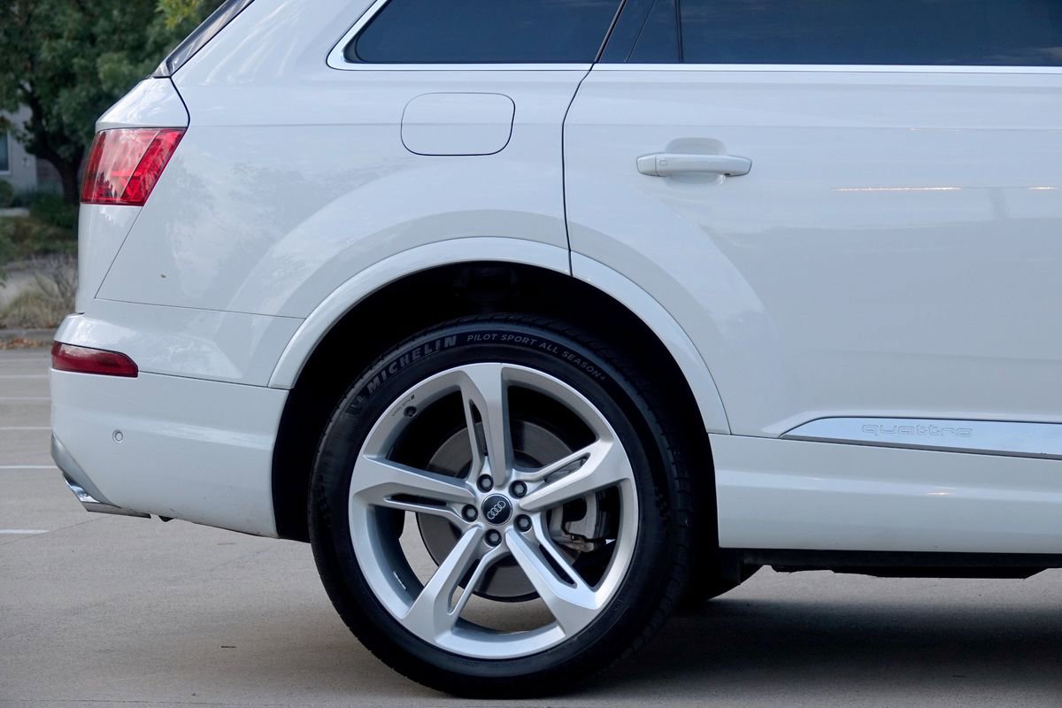 Used 2019 Audi Q7 3.0T Prestige w/ Prestige Package image 27