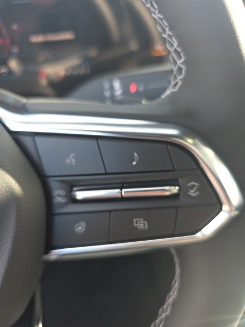 New 2026 Chevrolet Traverse LT image 16