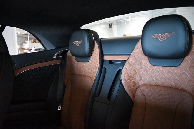 Used 2021 Bentley Continental GT Mulliner AWD/4WD image 29