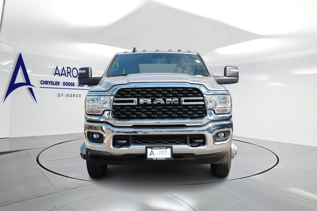 Used 2023 RAM 3500 Big Horn w/ Level 1 Equipment Group image 4