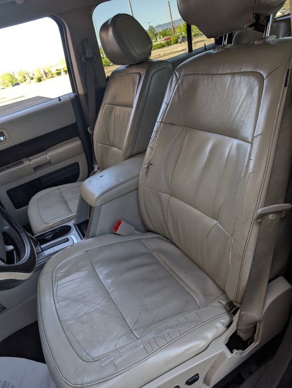 Used 2011 Ford Flex SEL w/ Rapid Spec Order Code image 20