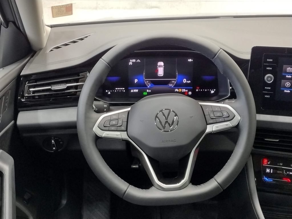 New 2026 Volkswagen Jetta SE FWD image 34