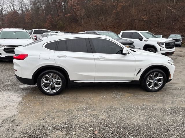 Used 2024 BMW X4 xDrive30i w/ Premium Package image 6