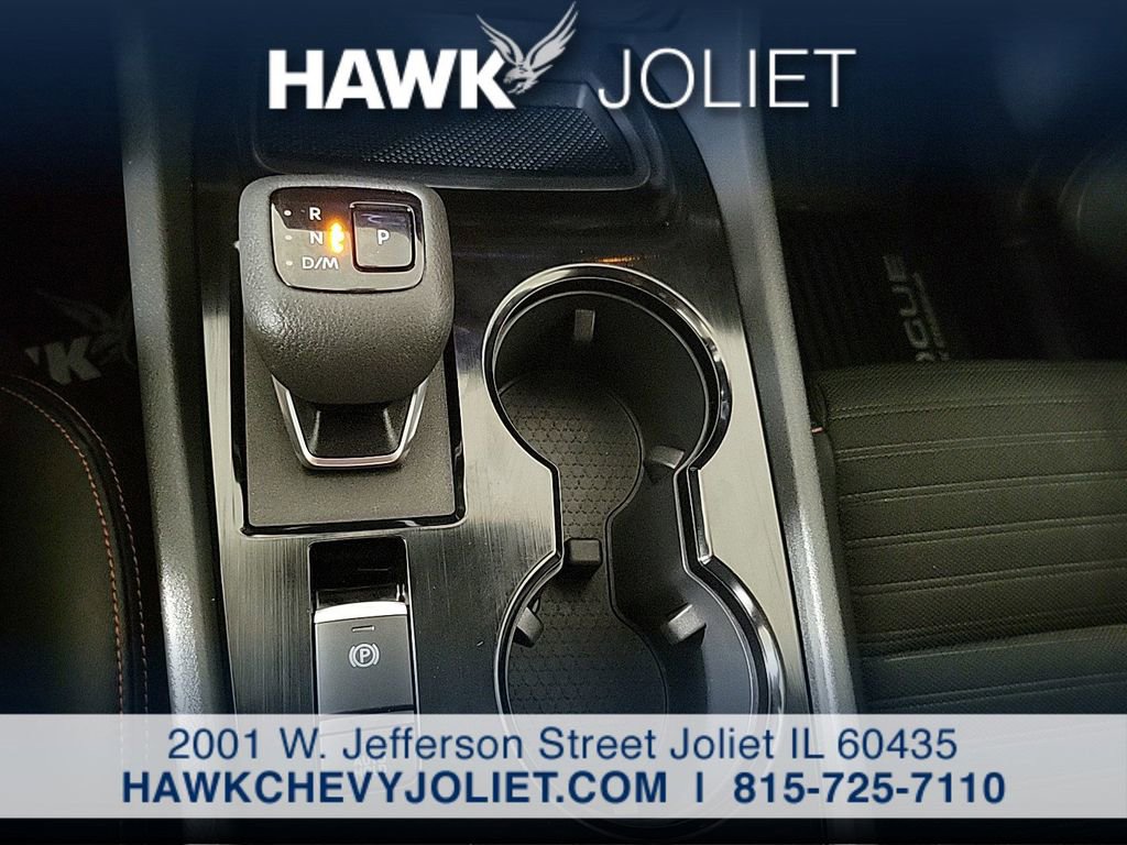 Used 2025 Nissan Rogue SV AWD/4WD image 17