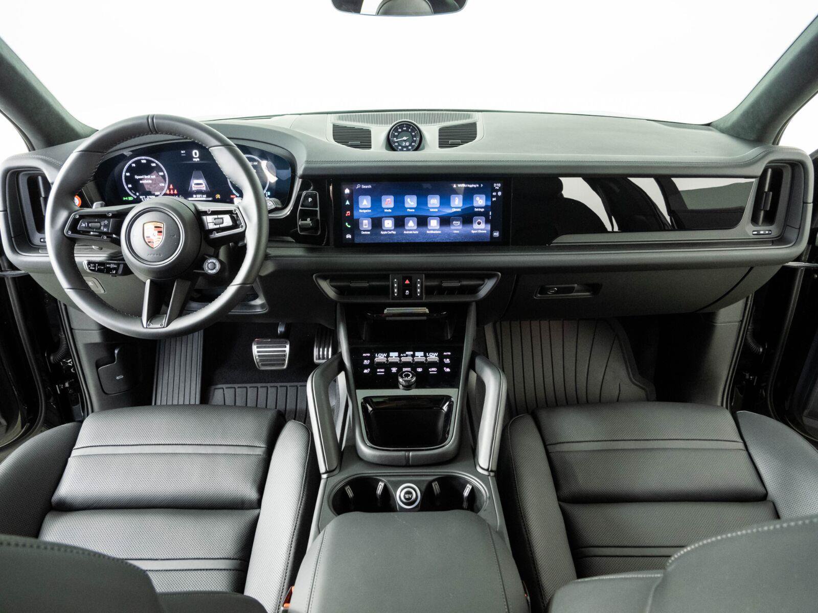 Certified 2026 Porsche Cayenne GTS AWD/4WD image 19