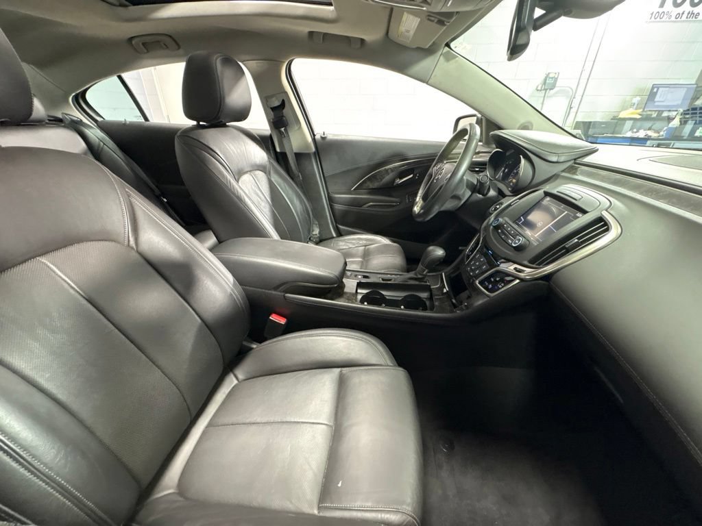 Used 2016 Buick LaCrosse Premium AWD/4WD image 30