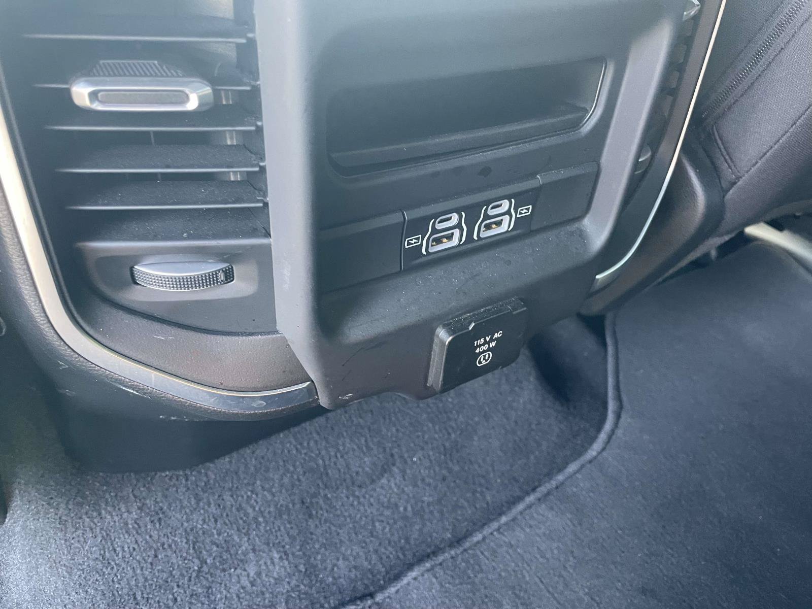 Used 2025 RAM 1500 Big Horn AWD/4WD image 11