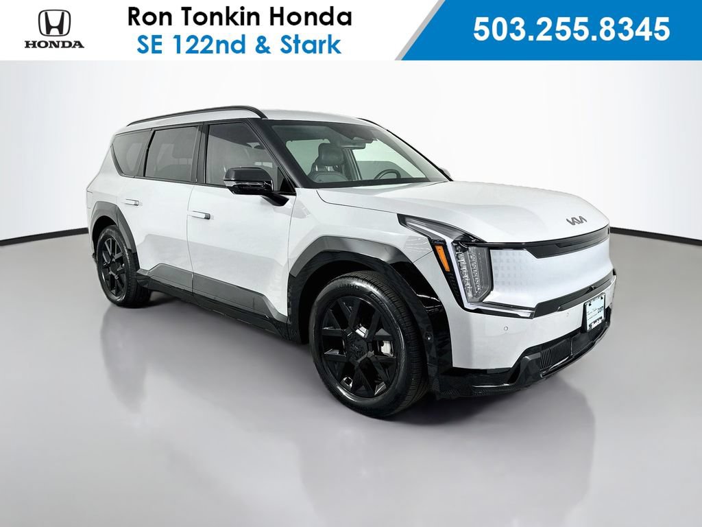 Used 2026 Kia EV9 Land w/ Nightfall Edition Package AWD/4WD image 1