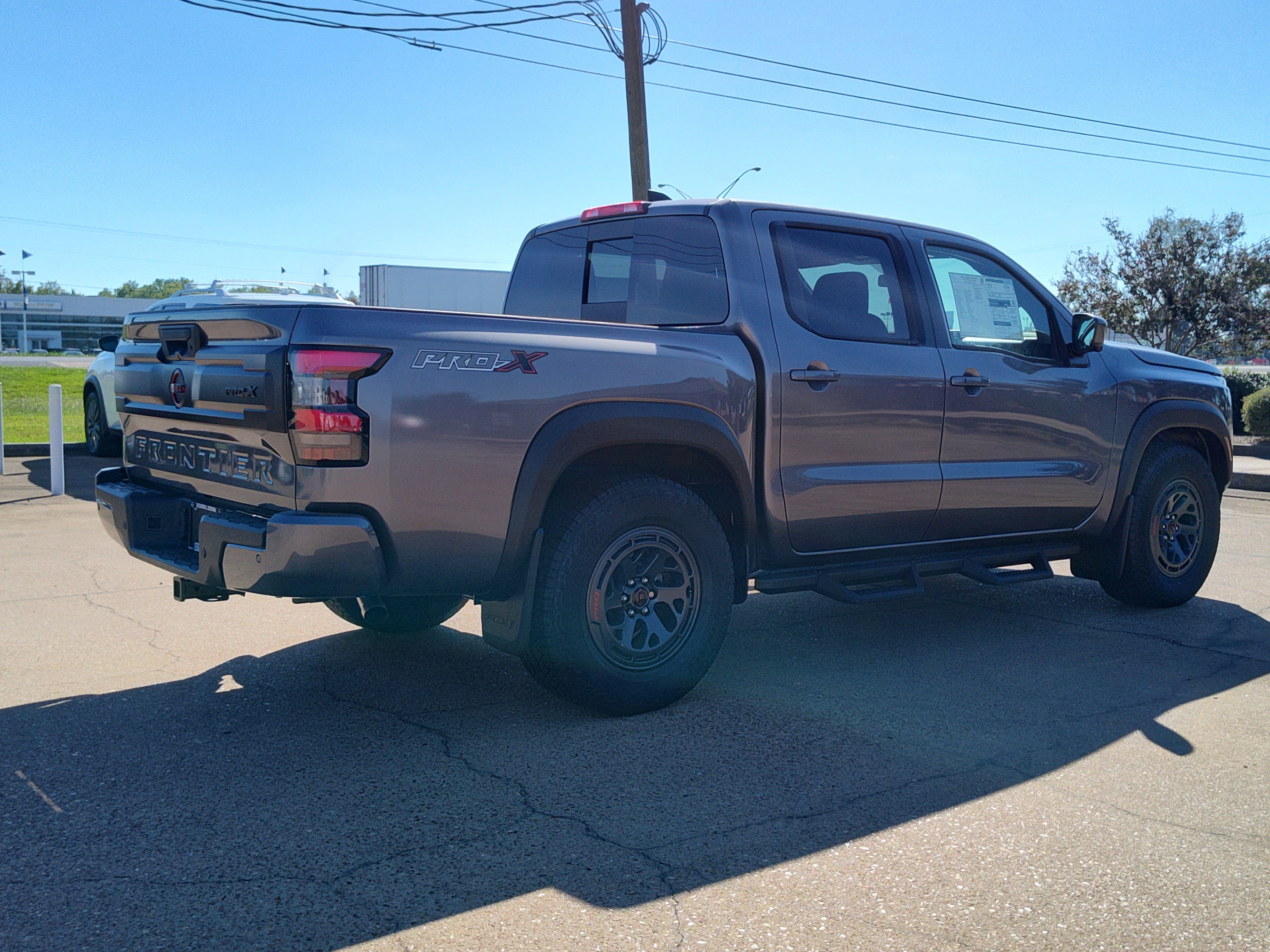 New 2026 Nissan Frontier Pro-X w/ Pro-X Convenience Package image 5