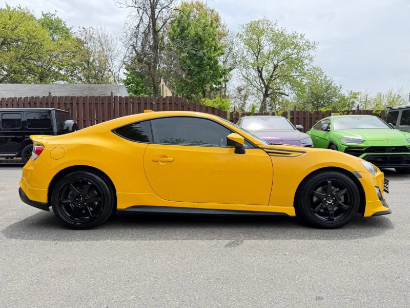Used 2015 Scion FR-S Release Series 1.0 RWD image 5