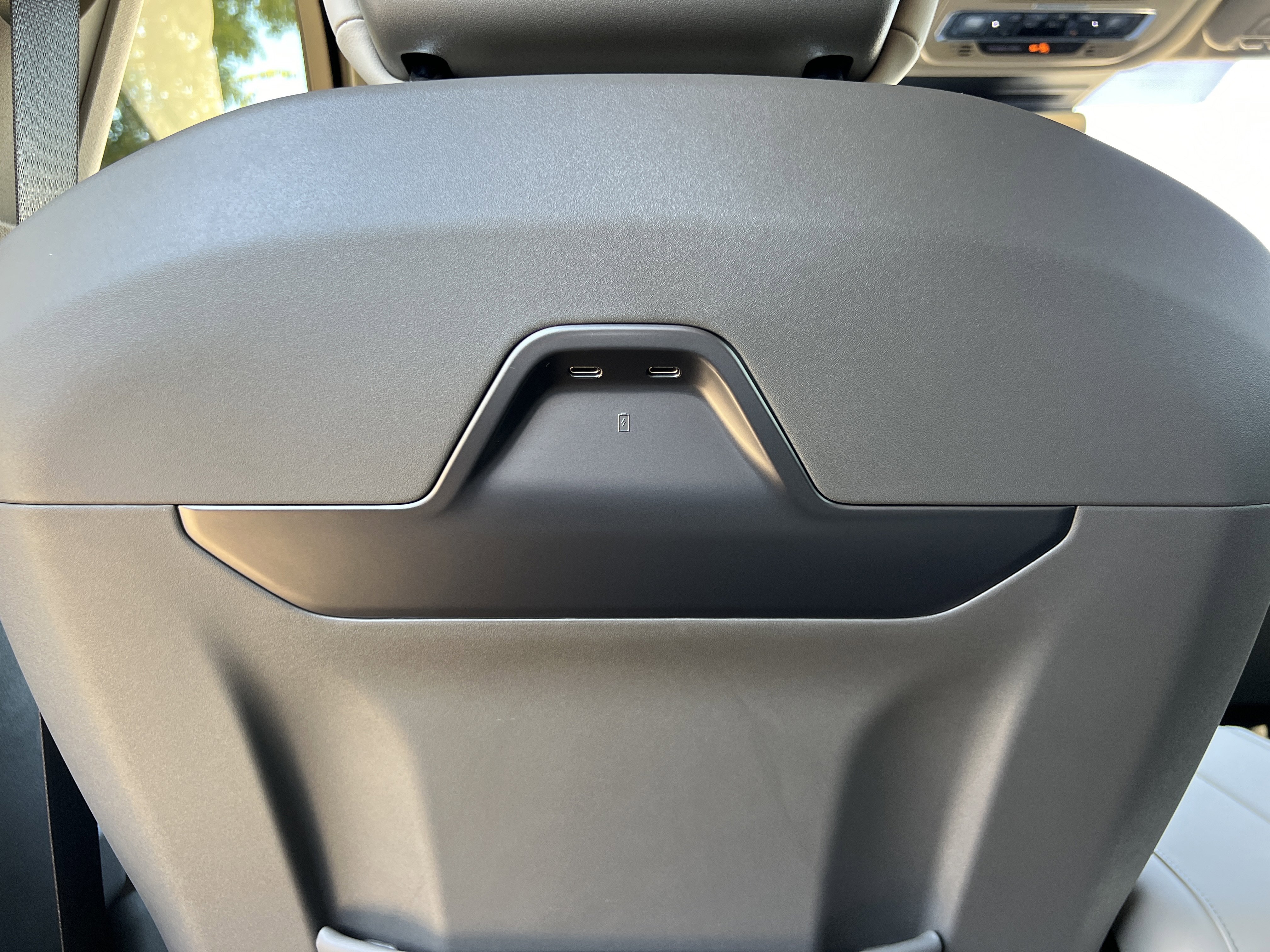 New 2025 Lincoln Nautilus Premier w/ Equipment Group 102A image 33