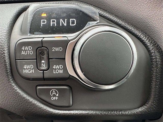 New 2026 RAM 1500 4x4 Crew Cab image 13