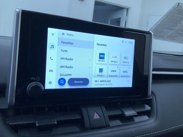 Used 2025 Toyota RAV4 XLE image 29