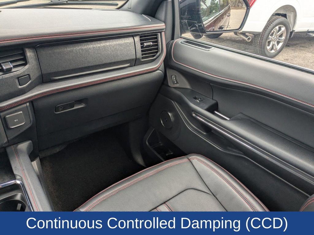 Certified 2023 Ford Expedition Limited image 18