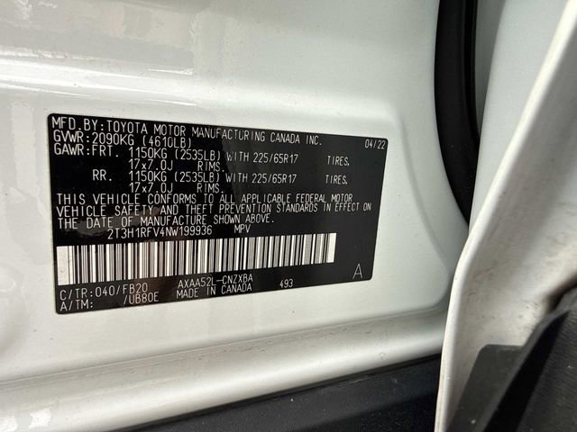 Used 2022 Toyota RAV4 LE image 29