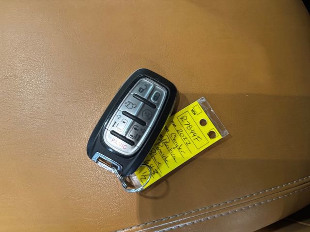 Used 2022 Chrysler Pacifica Pinnacle image 26