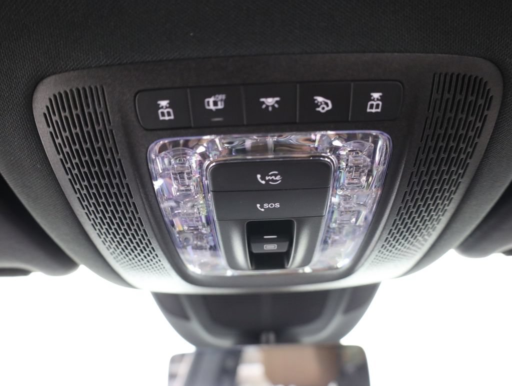 Used 2025 Mercedes-Benz GLS 450 4MATIC image 48