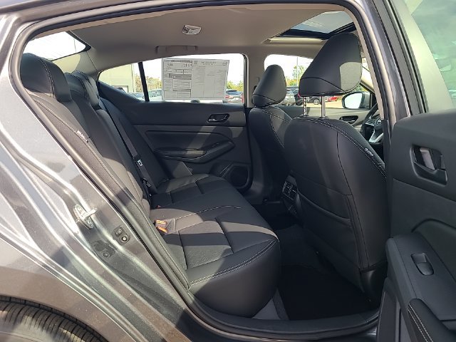 New 2026 Nissan Altima 2.5 SV w/ SV Premium Package FWD image 28