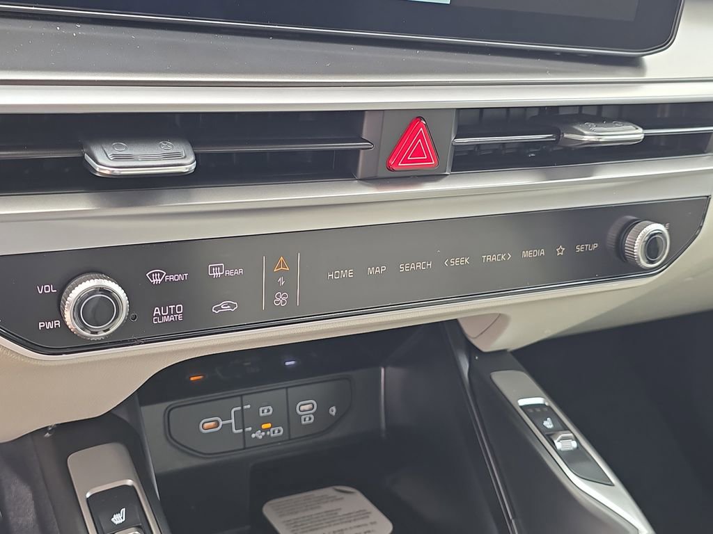 New 2026 Kia Sorento S AWD/4WD image 24