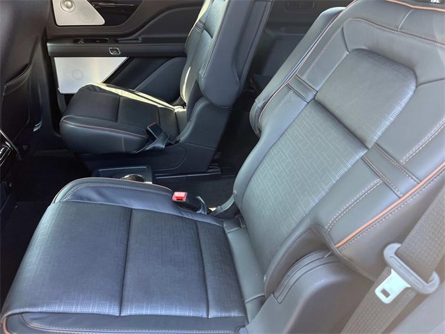 New 2025 Lincoln Aviator Black Label w/ Jet Appearance Package image 20