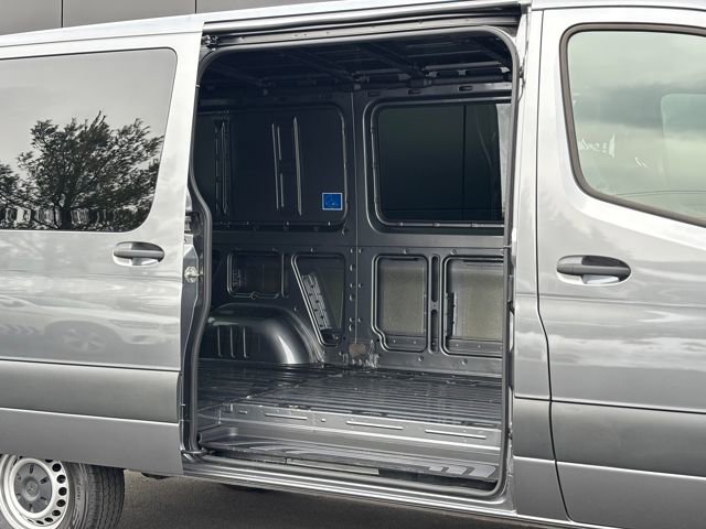 Certified 2024 Mercedes-Benz Sprinter 2500 image 28