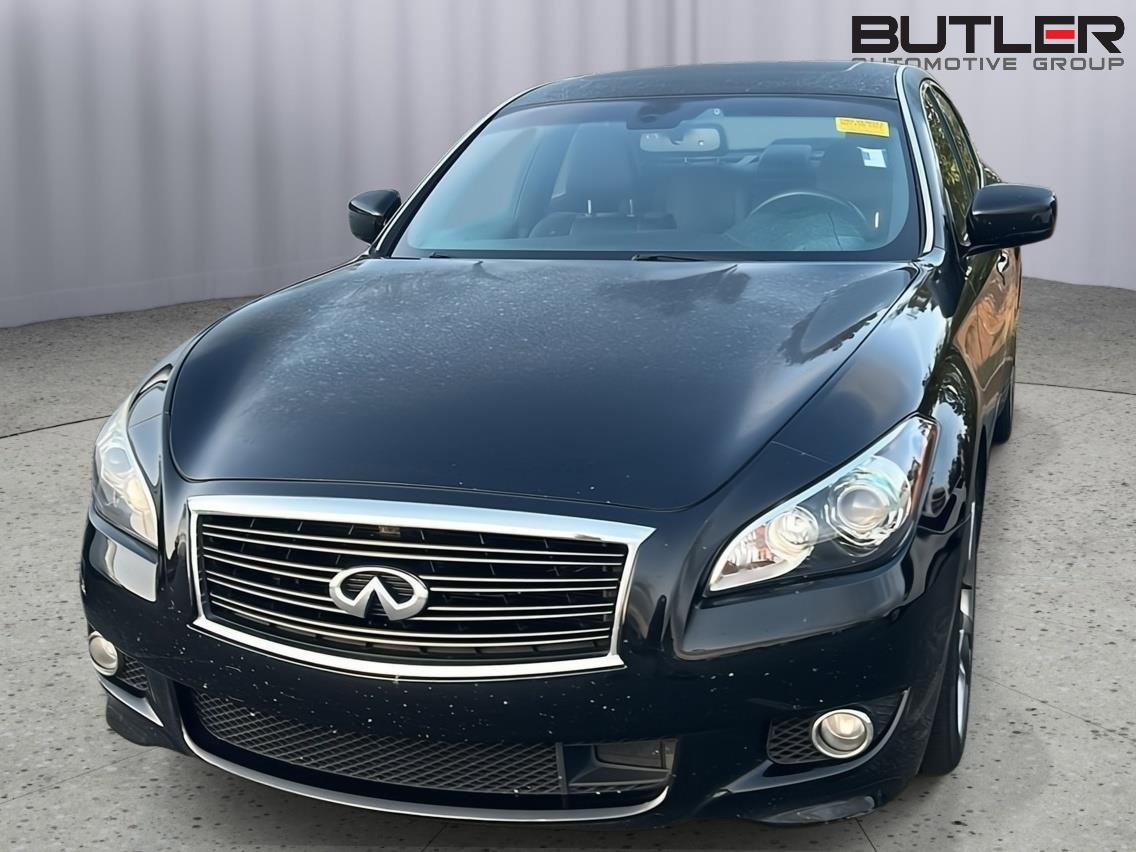 Used 2013 INFINITI M56 w/ Sport Pkg image 3