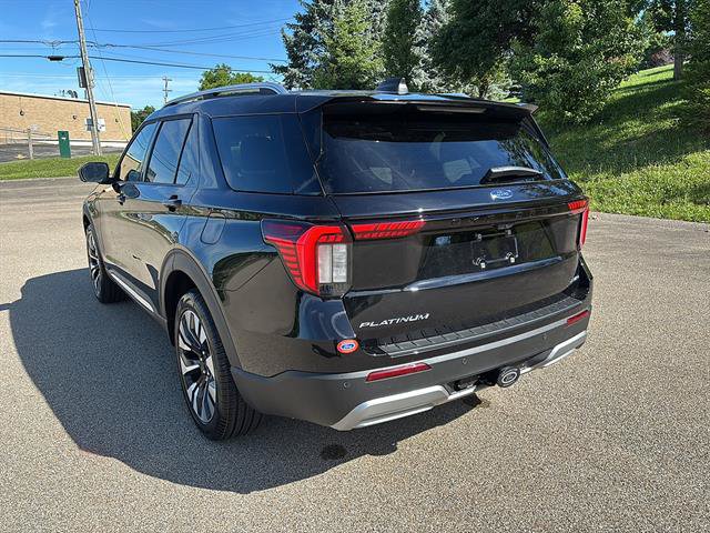 New 2026 Ford Explorer Platinum w/ LUX Leather Package AWD/4WD image 2