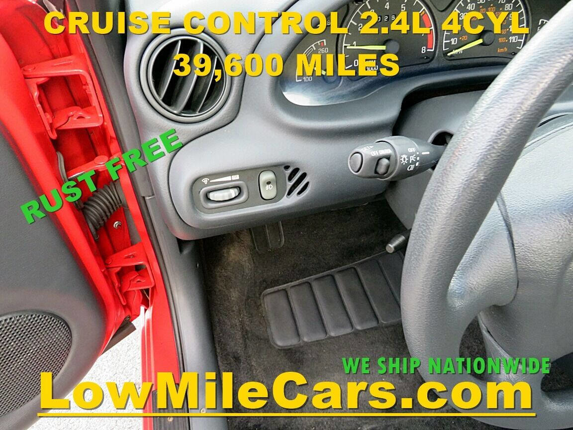 Used 1996 Pontiac Grand Am SE image 62