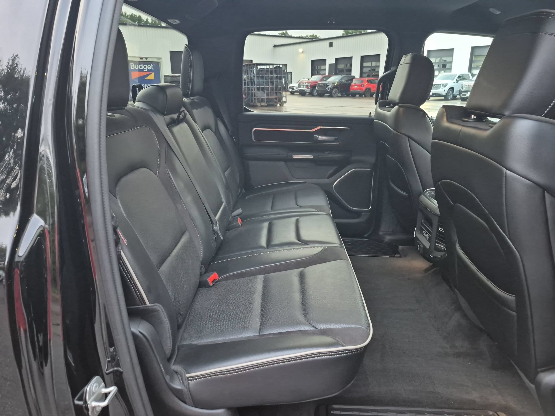 Used 2023 RAM 1500 Laramie AWD/4WD image 29