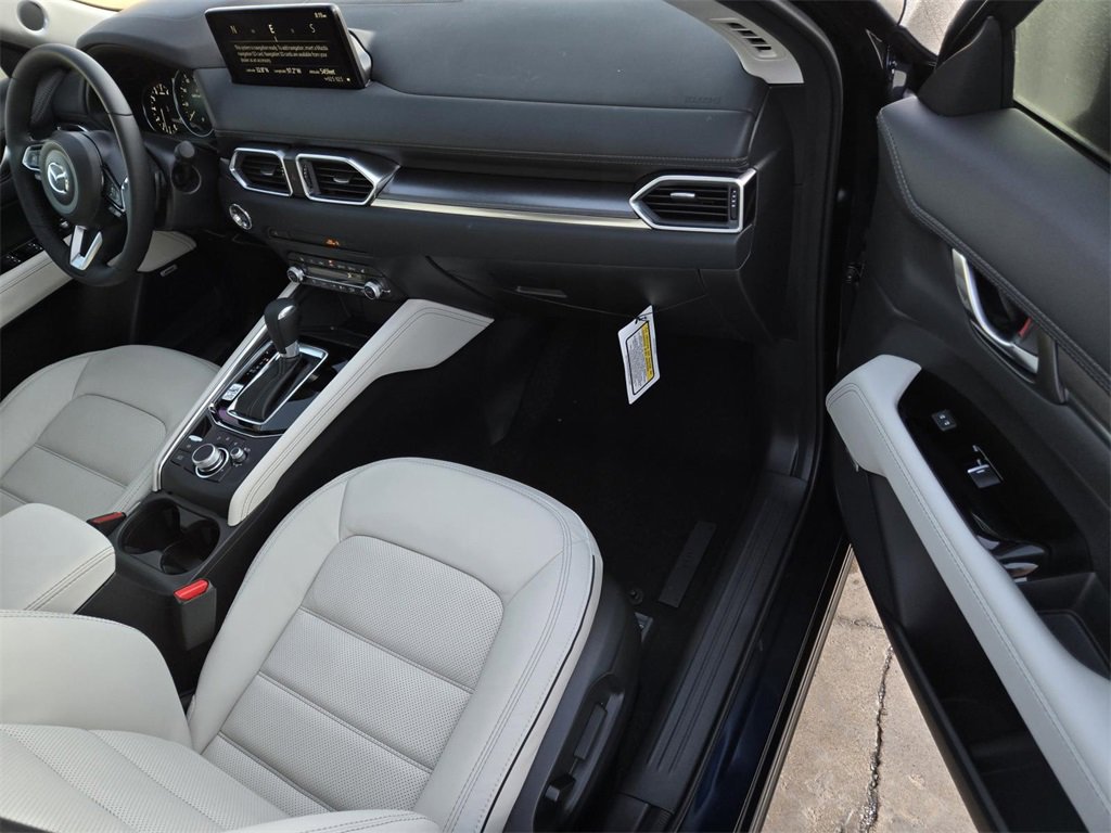 New 2025 MAZDA CX-5 AWD 2.5 S w/ Premium Plus Pkg image 5
