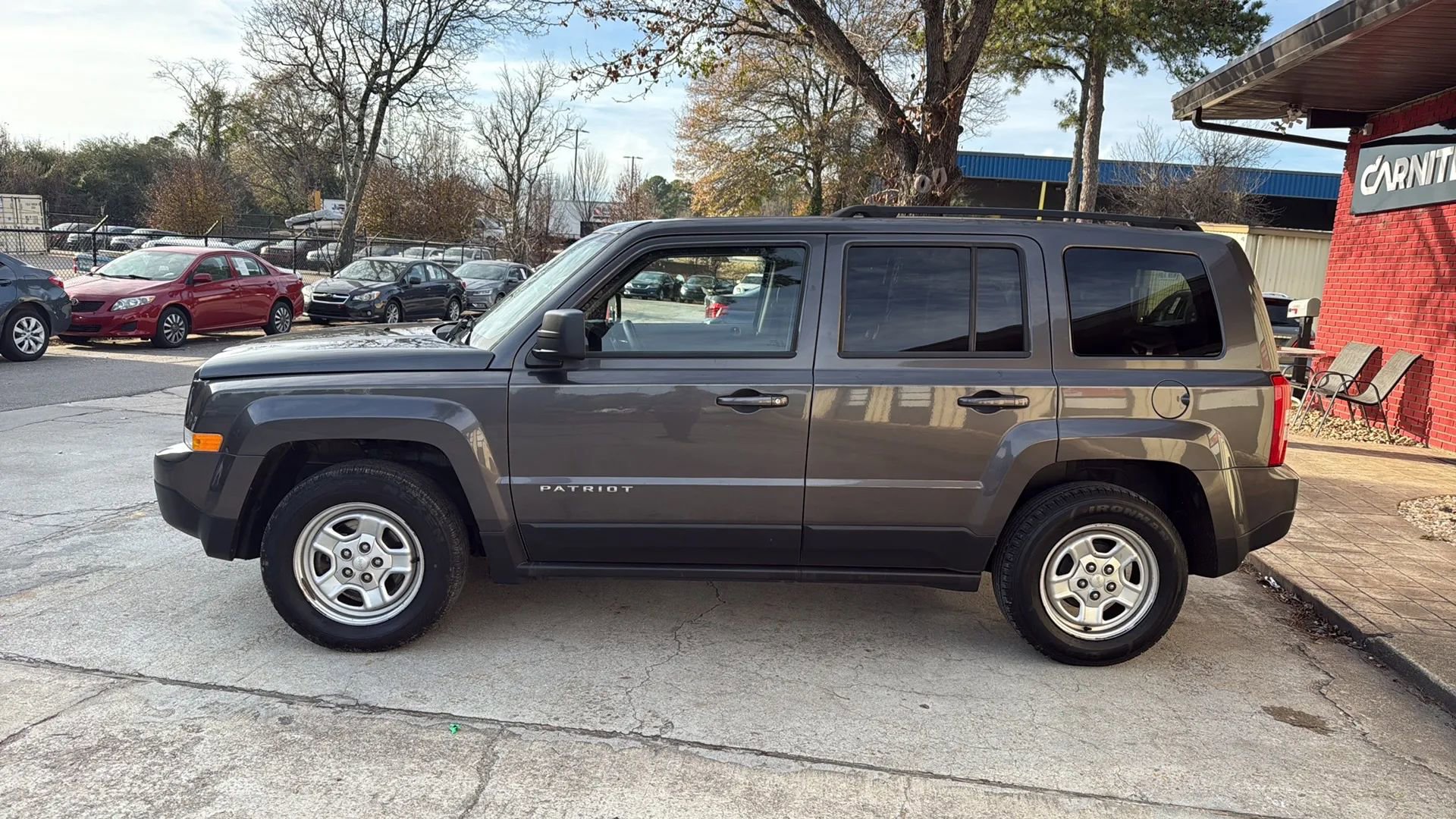 Used 2016 Jeep Patriot Sport w/ Power Value Group image 4