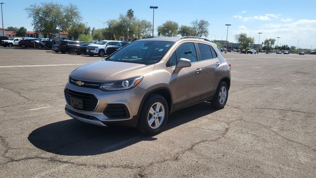 Used 2018 Chevrolet Trax LT w/ Driver Confidence Package image 4