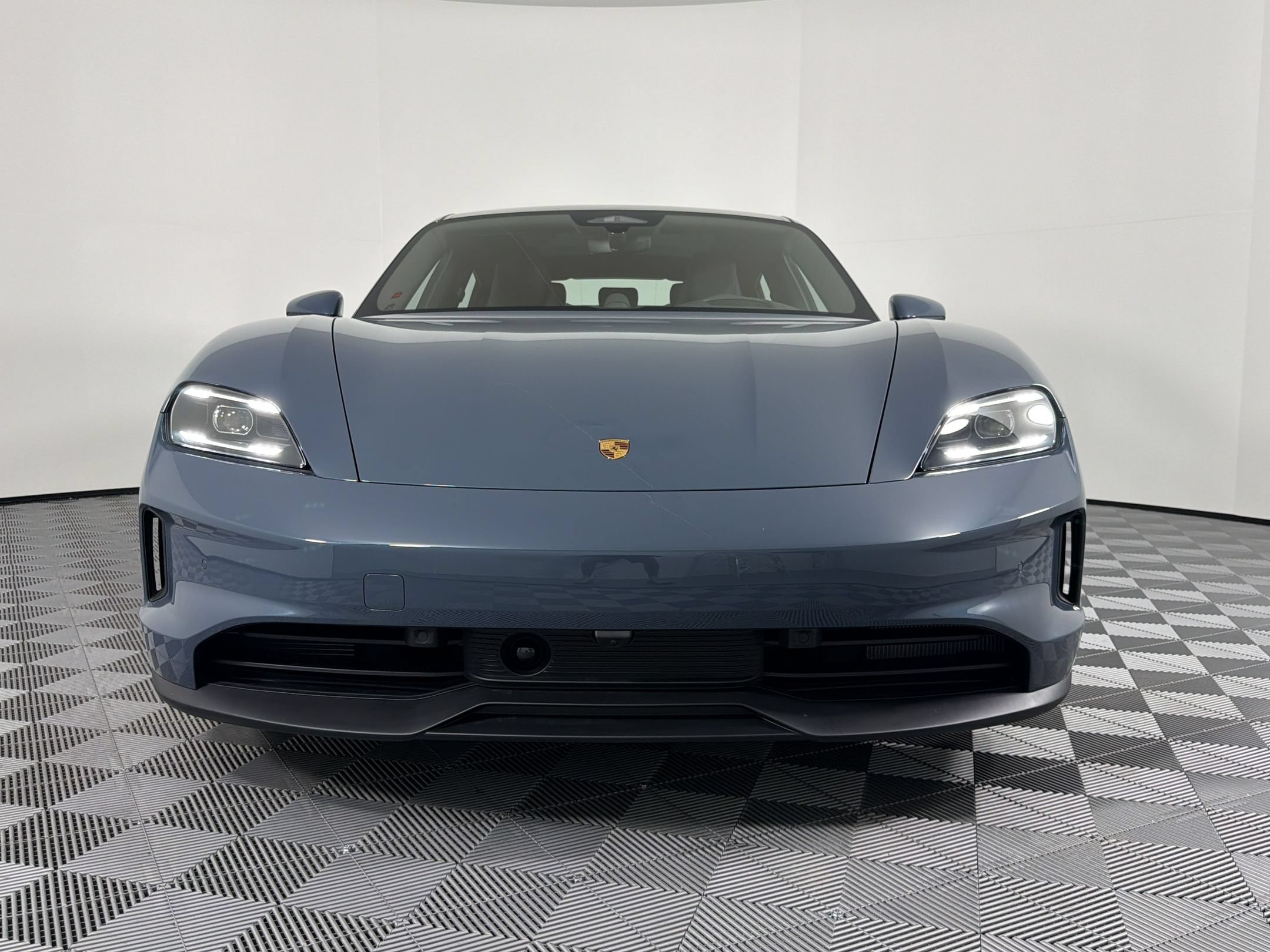New 2026 Porsche Taycan AWD/4WD image 13